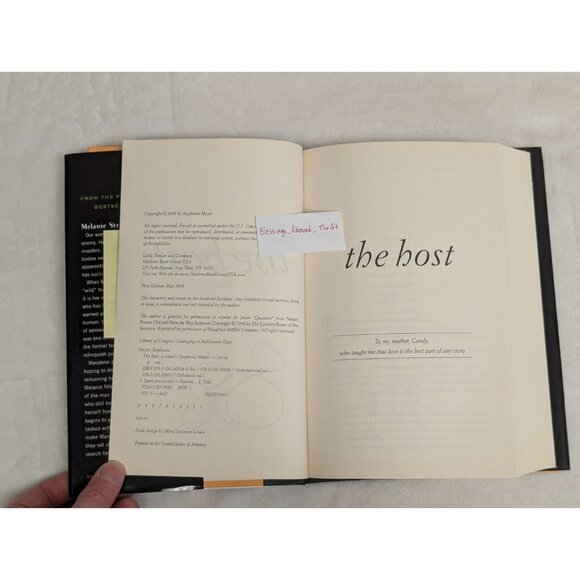 ❤️ NEW The Host SIGNED Stephenie Meyer 1st Edition 1st Print HC DJ NEW❤️ - Picture 5 of 10